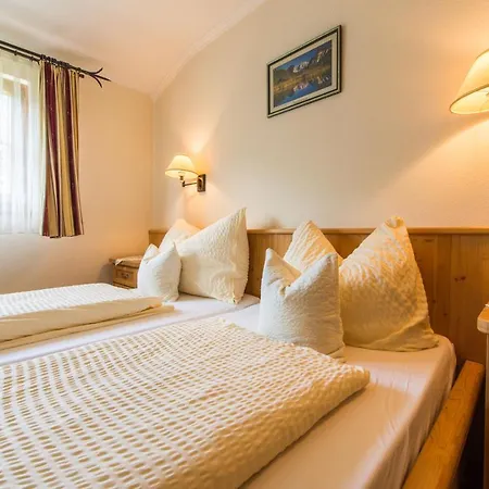 イン Landgasthof Bierfriedl プルークガーン