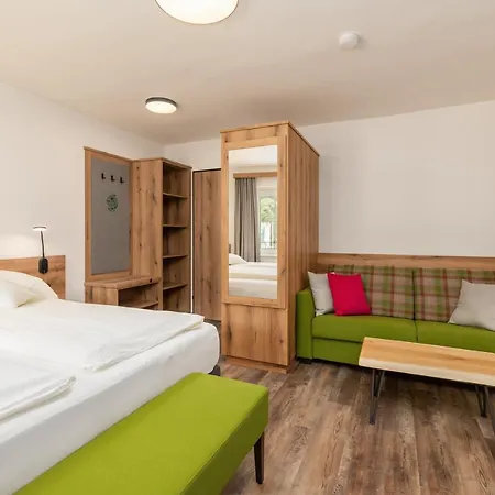 Landgasthof Bierfriedl Inn *