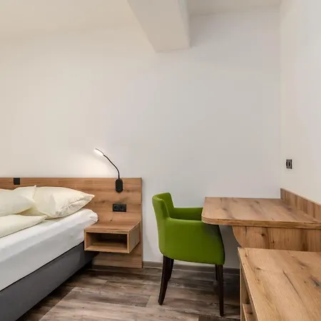 イン Landgasthof Bierfriedl *