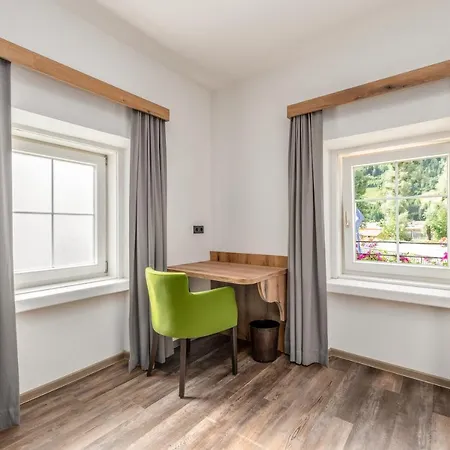 Landgasthof Bierfriedl Inn *