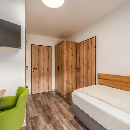 Landgasthof Bierfriedl * プルークガーン