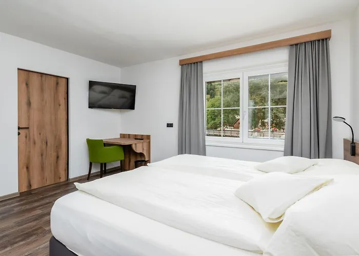 Landgasthof Bierfriedl 普鲁格恩