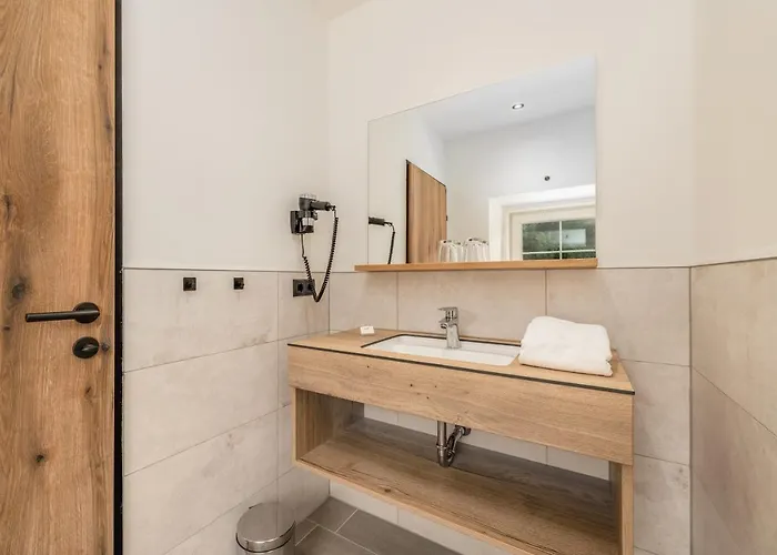 Landgasthof Bierfriedl 宾馆 普鲁格恩