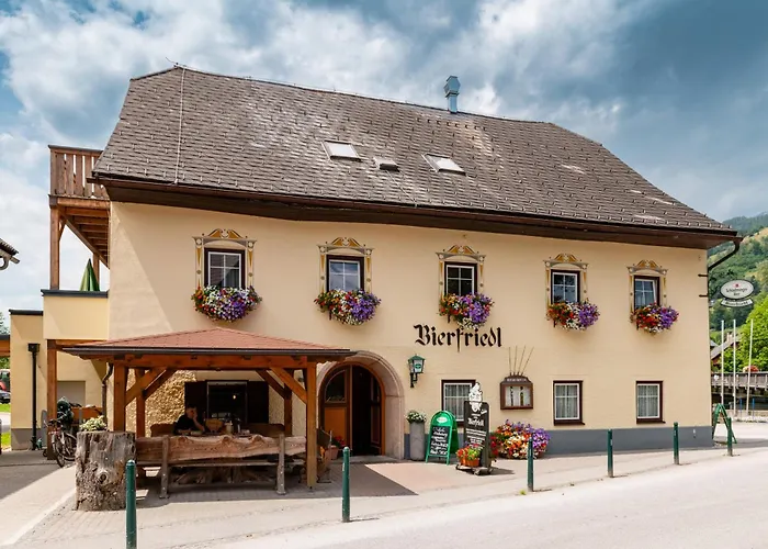 Landgasthof Bierfriedl 普鲁格恩